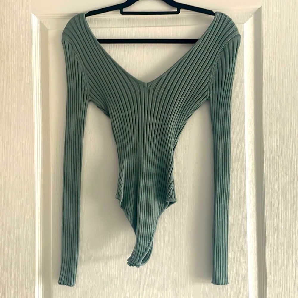 NWT Hera Collection Ribbed Bodysuit Olive Seafoam Size Small/Medium
